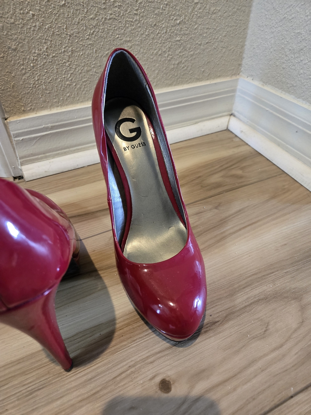 G by Guess Red Patent Leather High Heel Pumps